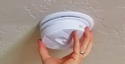 Smoke detector installation service ensuring home safety in Fort Wayne, IN
